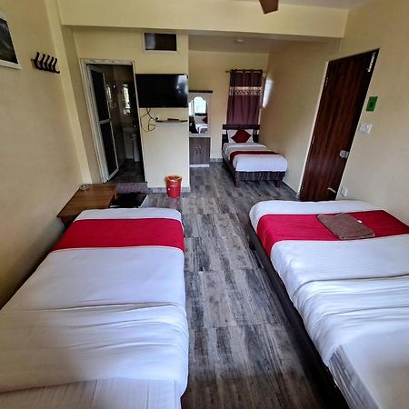 Hotel Elite Pokhara Ngoại thất bức ảnh