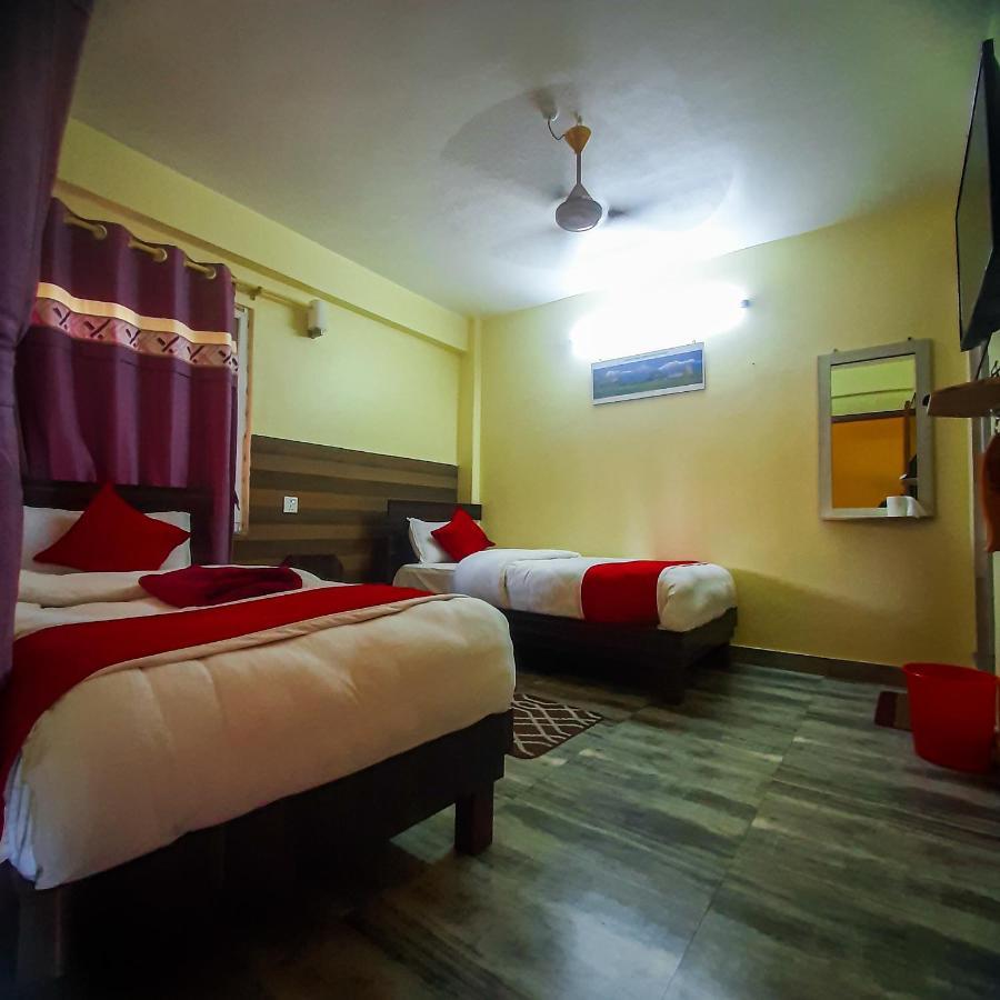 Hotel Elite Pokhara Ngoại thất bức ảnh