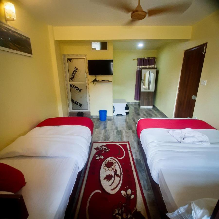 Hotel Elite Pokhara Ngoại thất bức ảnh
