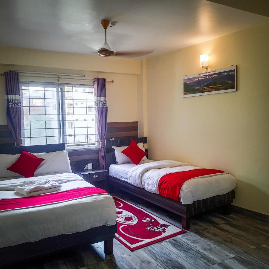 Hotel Elite Pokhara Ngoại thất bức ảnh