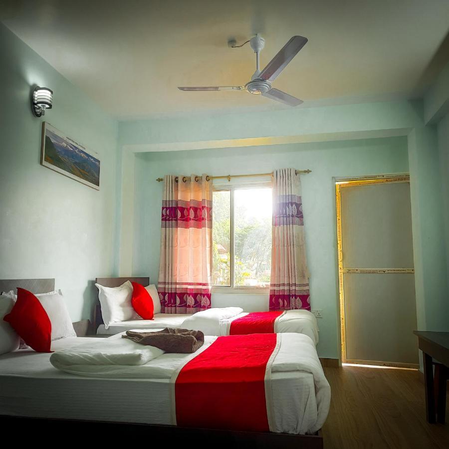 Hotel Elite Pokhara Ngoại thất bức ảnh