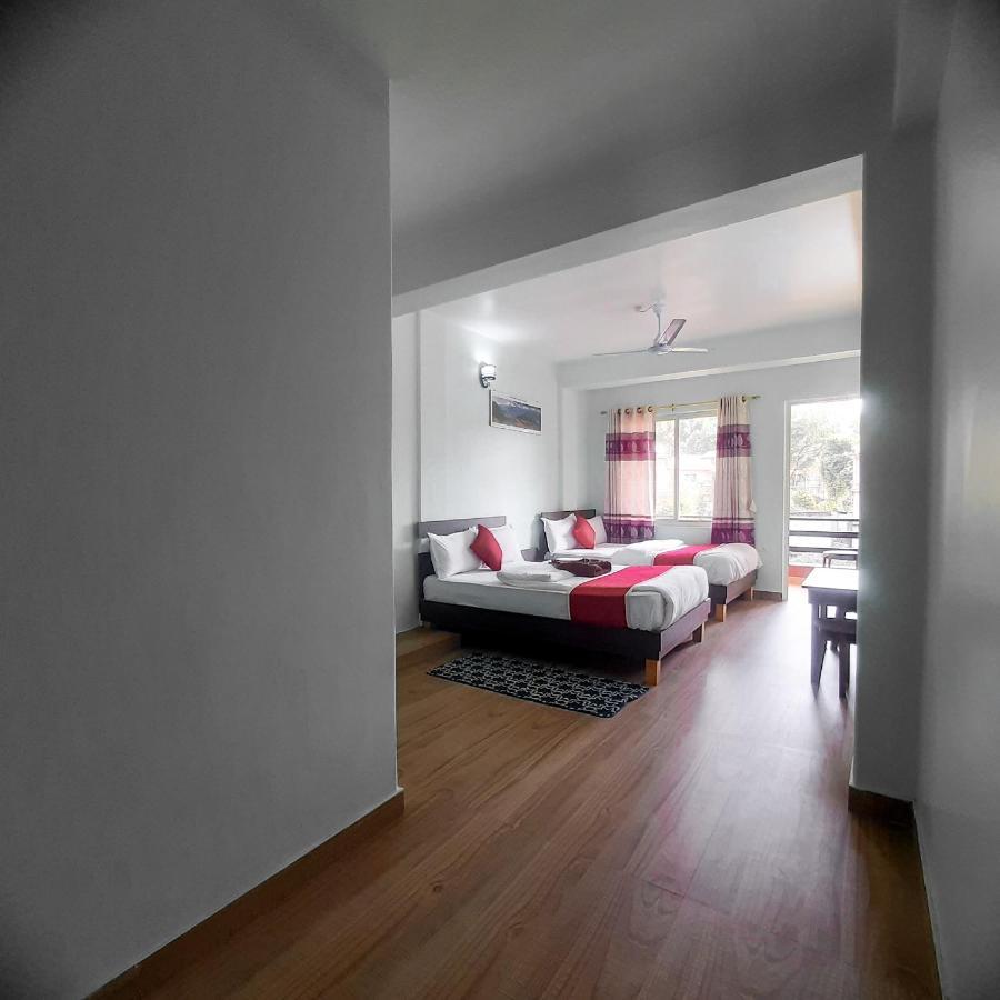 Hotel Elite Pokhara Ngoại thất bức ảnh
