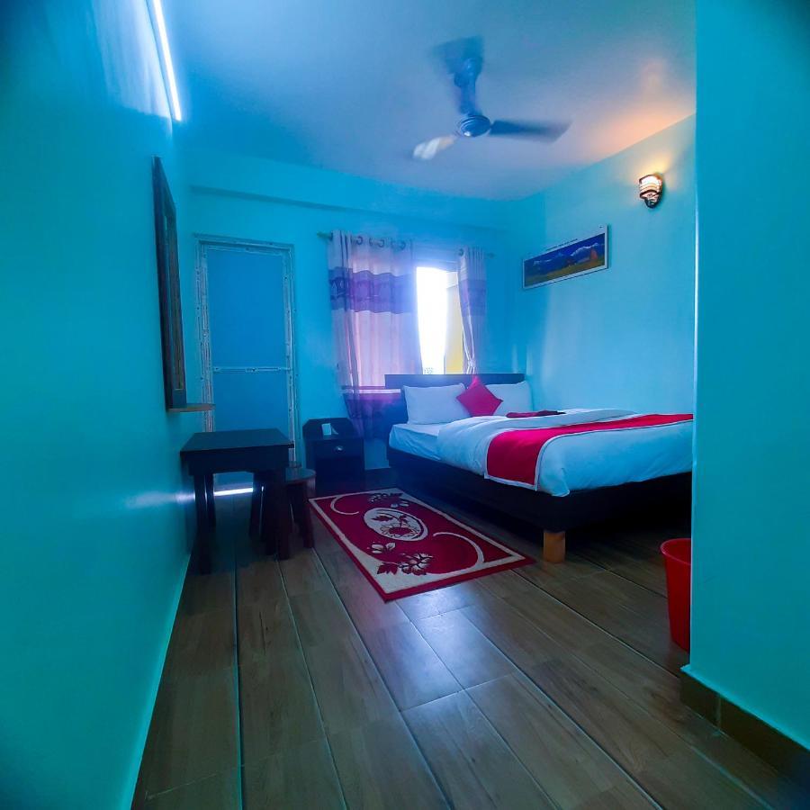 Hotel Elite Pokhara Ngoại thất bức ảnh