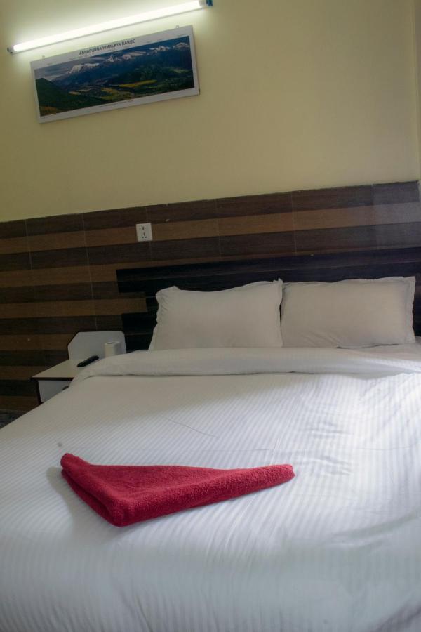 Hotel Elite Pokhara Ngoại thất bức ảnh